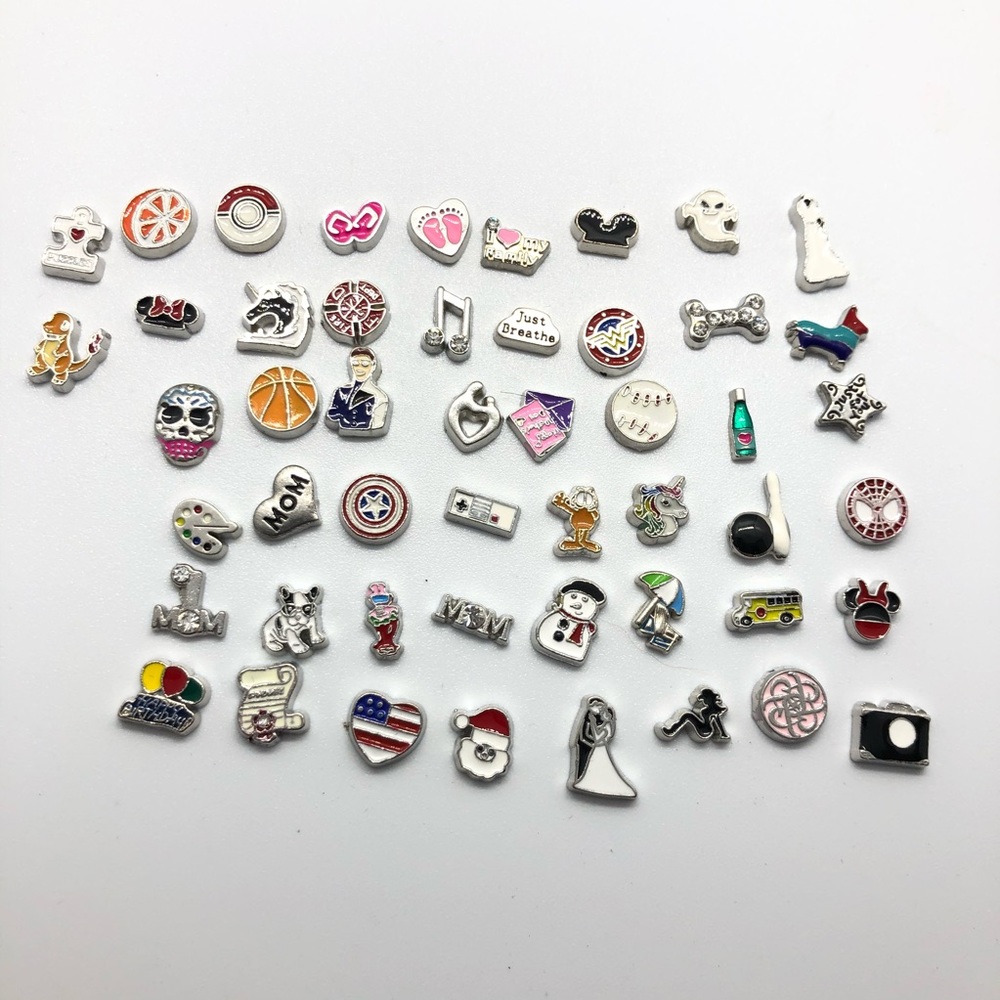Charms- 50 pieces- mixed lot- pokemon & Disney